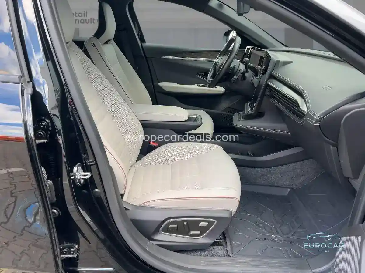 Renault Megane E-TECH