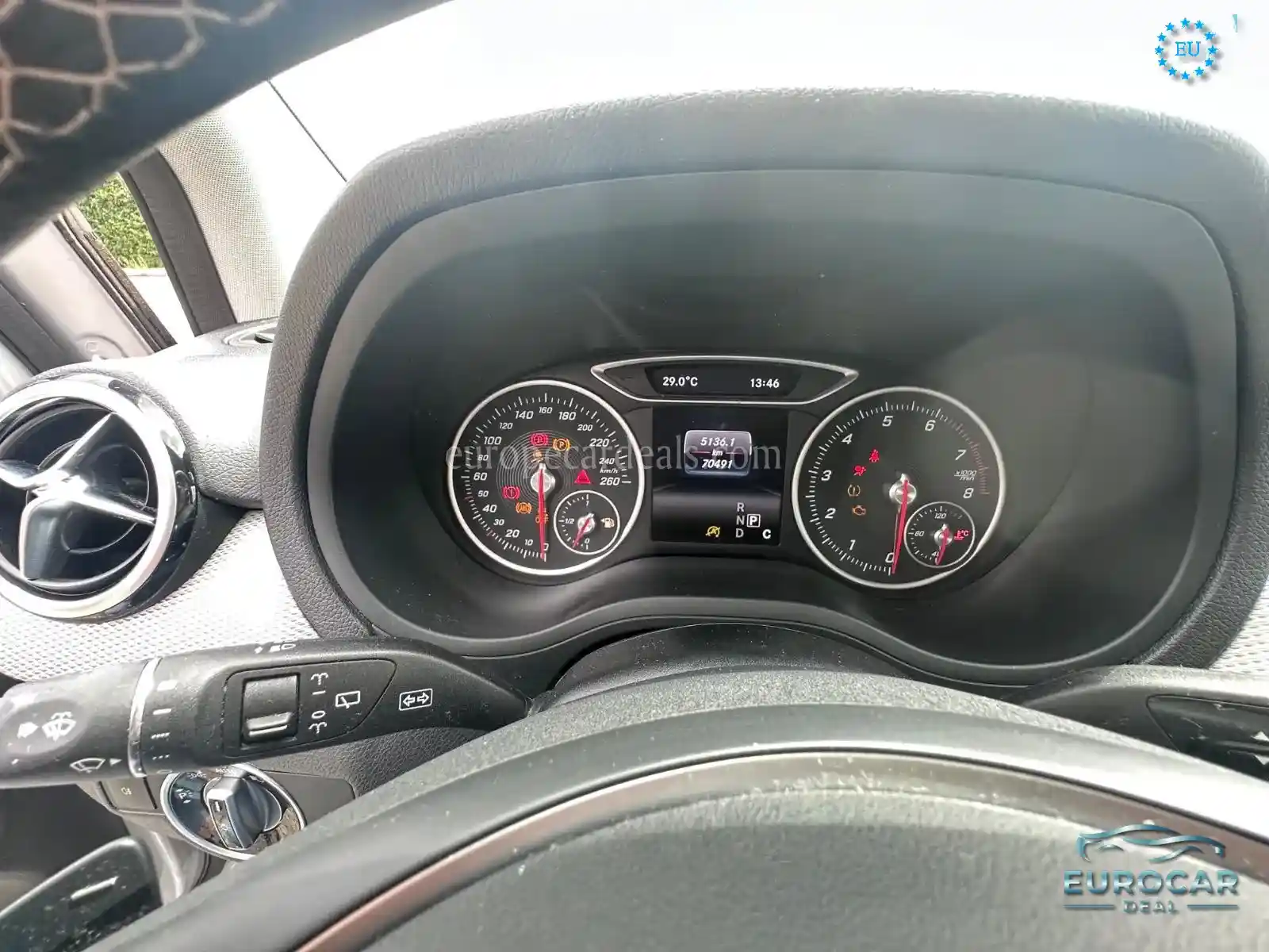 Mercedes-Benz B 200