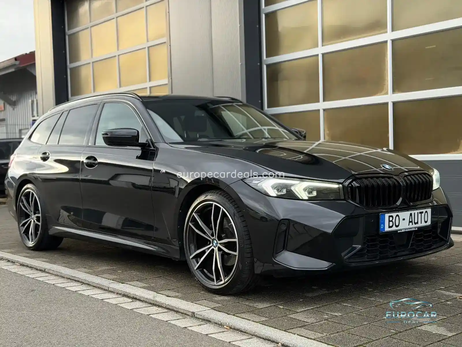 BMW 320