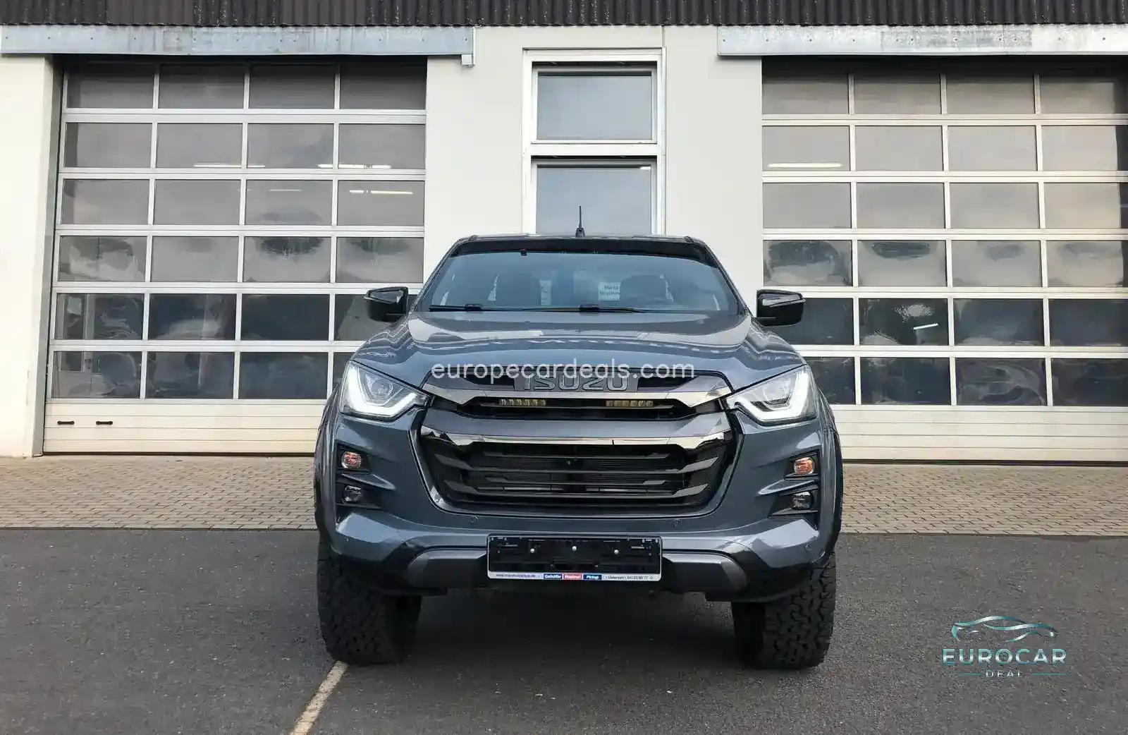 Double Cab V-Cross AT + hohes Fahrwerk +