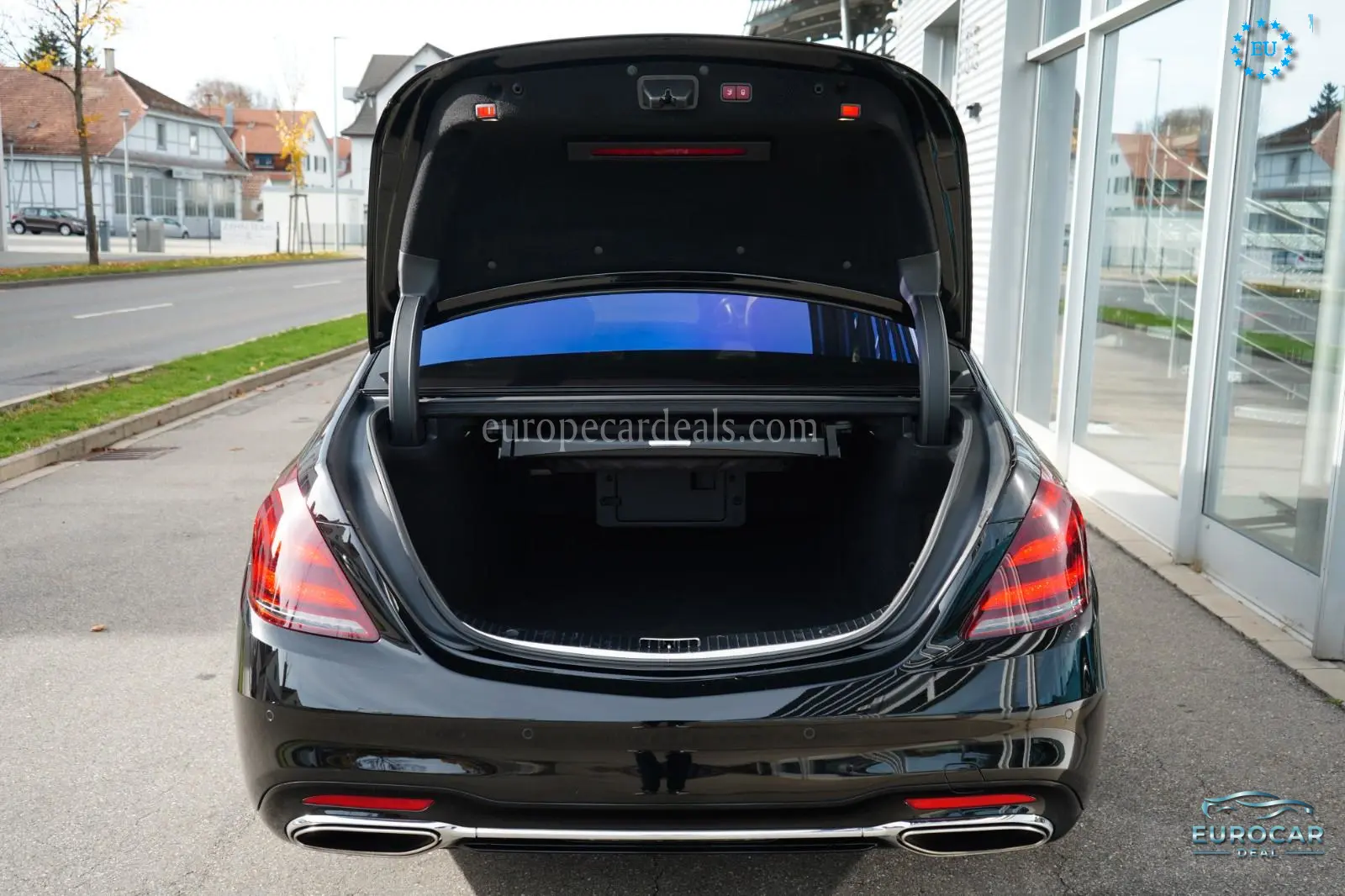 Mercedes-Benz S 560