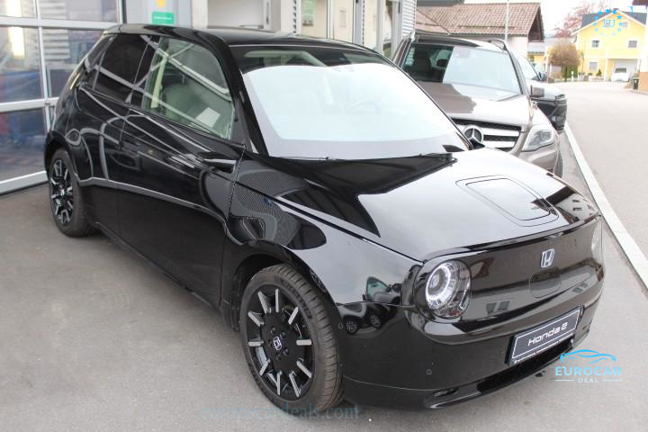 Honda e