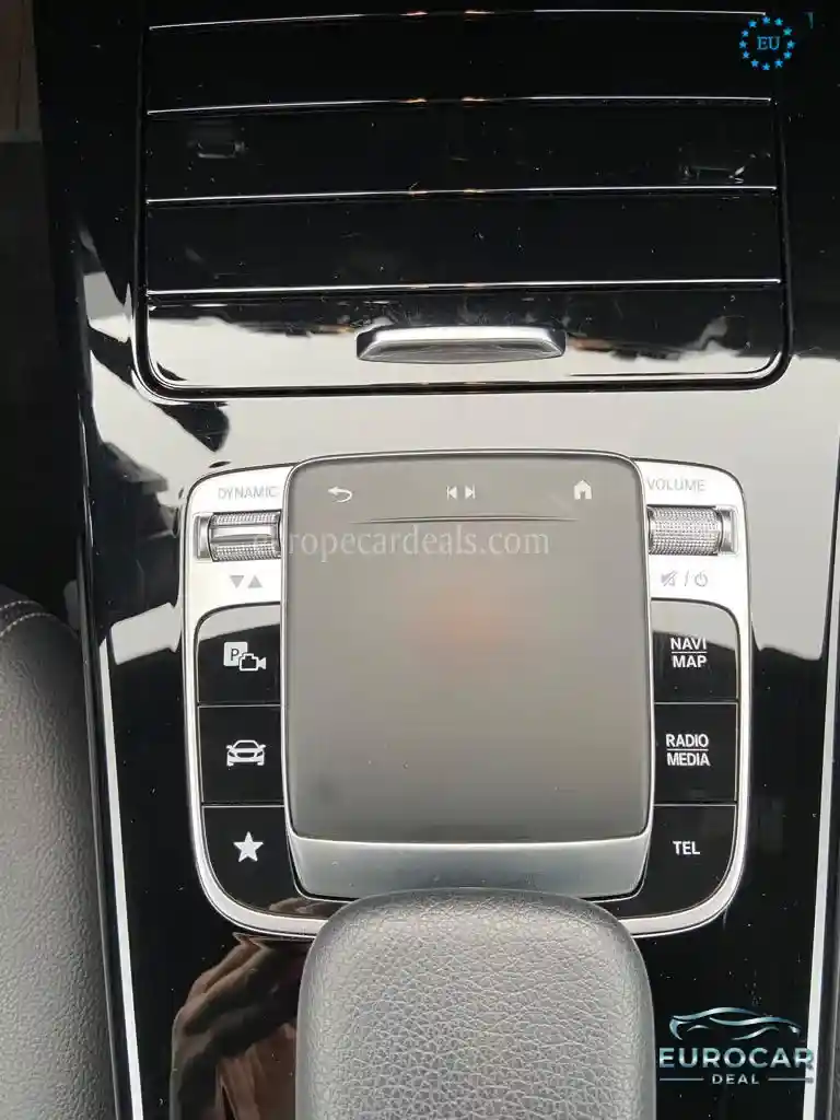Mercedes-Benz CLA 180 Shooting Brake