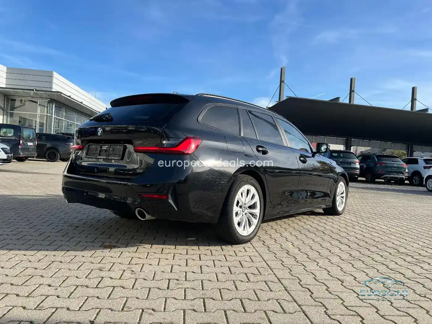 BMW 320