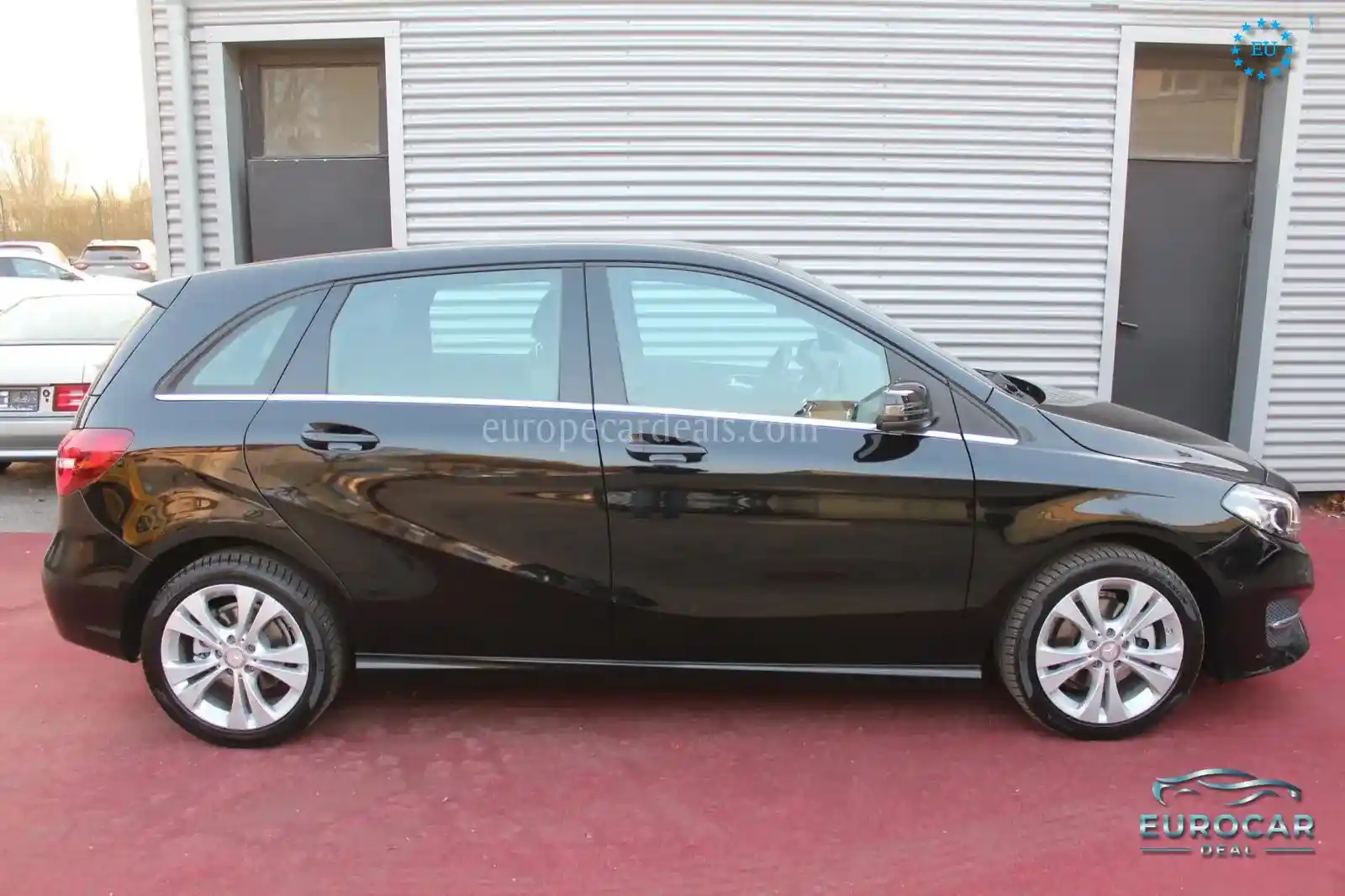 Mercedes-Benz B 200