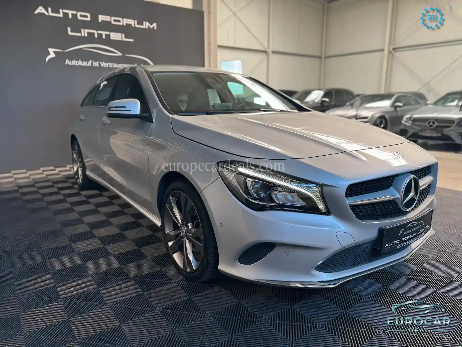 Mercedes-Benz CLA 180