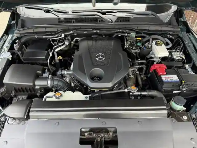 Mercedes-Benz X 220