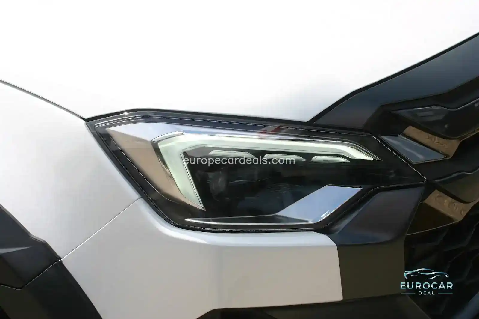 Double Cab 4×4 V-CROSS Automatik|Diff