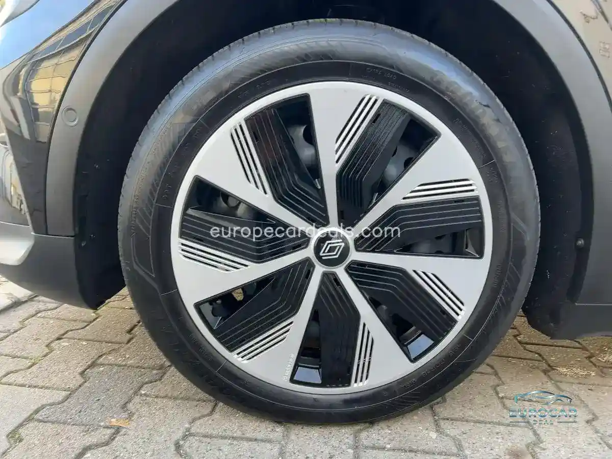 Renault Megane E-TECH