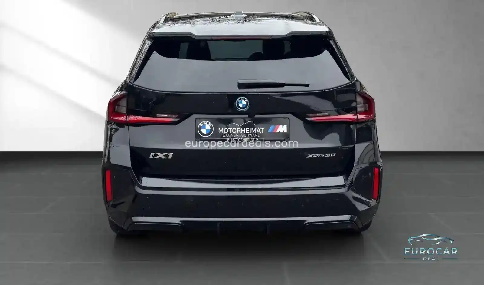 BMW iX1