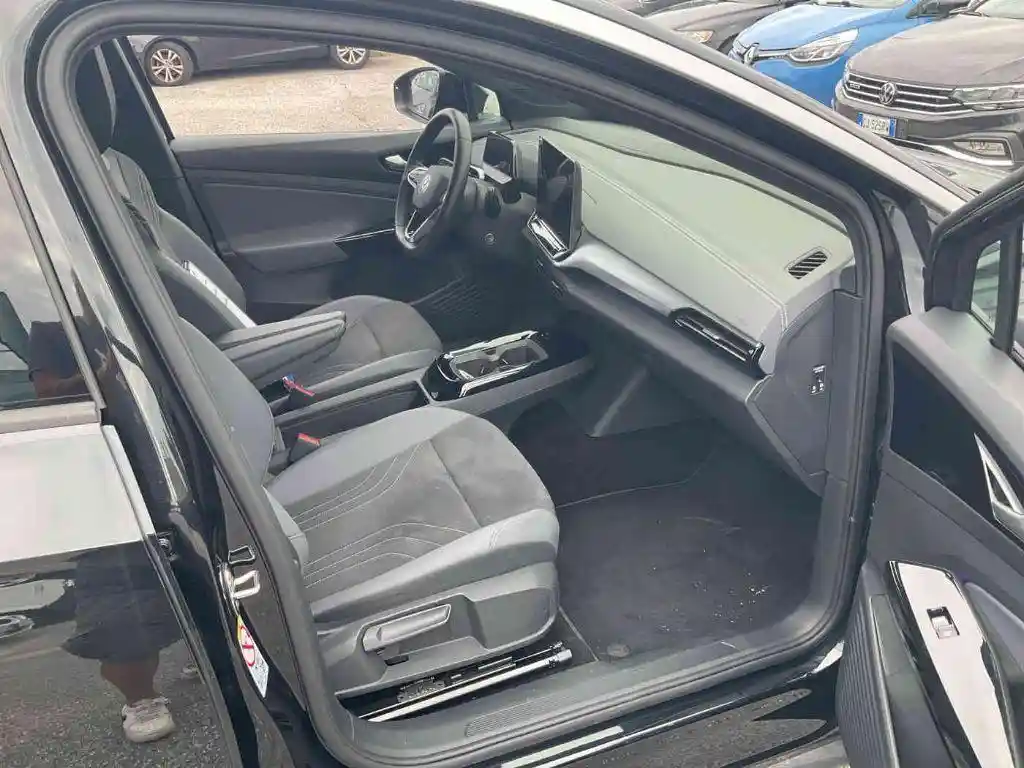 Volkswagen ID.5