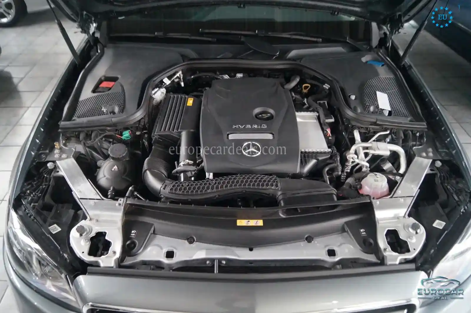 Mercedes-Benz E 300