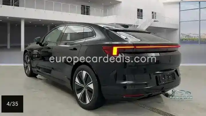 Polestar 4