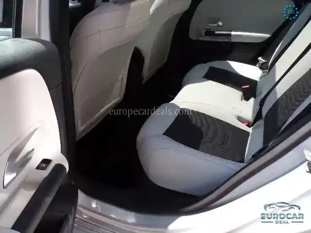 Mercedes-Benz B 250
