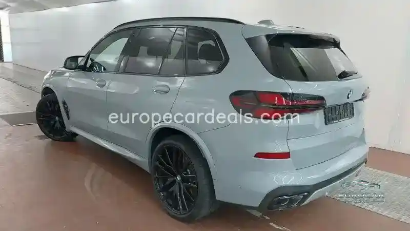 BMW X5 M60