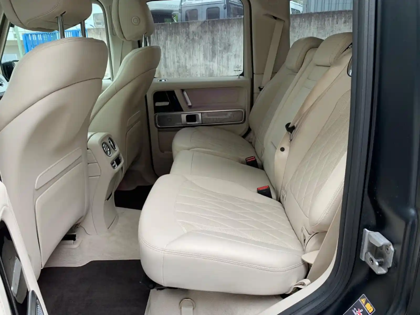 Mercedes-Benz G 500