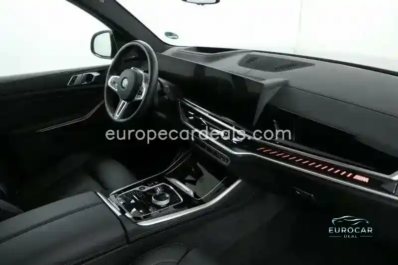 BMW X5 M60
