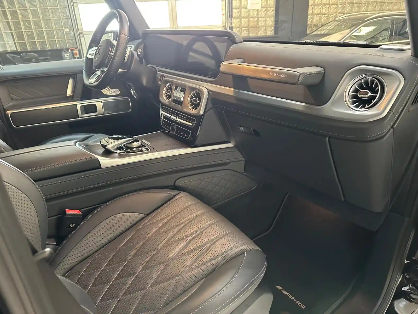 Mercedes-Benz G 500