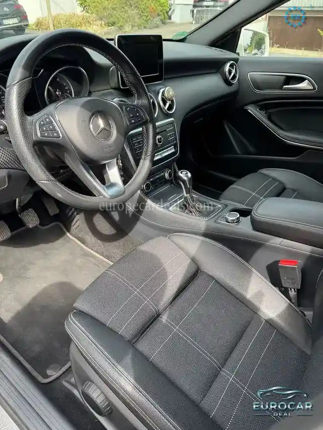 Mercedes-Benz A 160