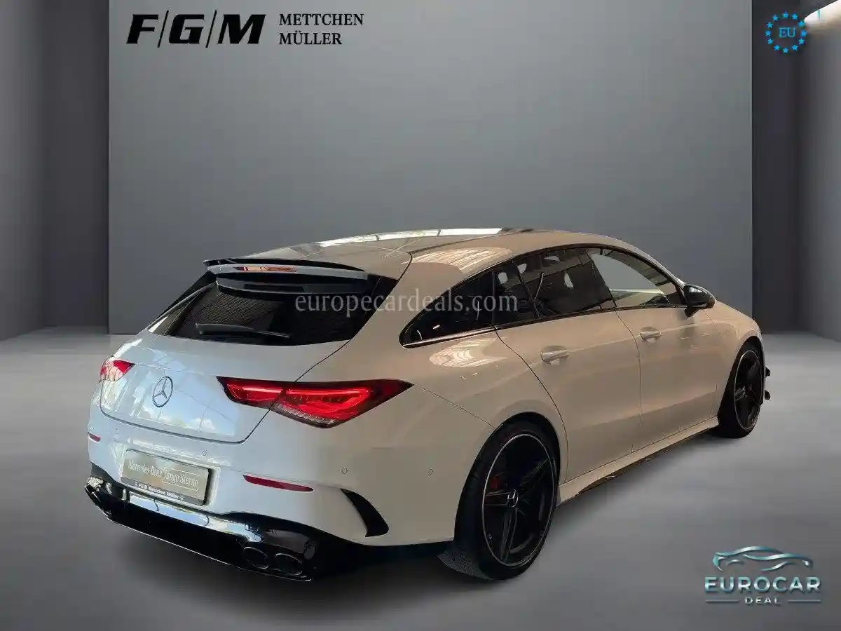 Mercedes-Benz CLA 45 AMG Shooting Brake