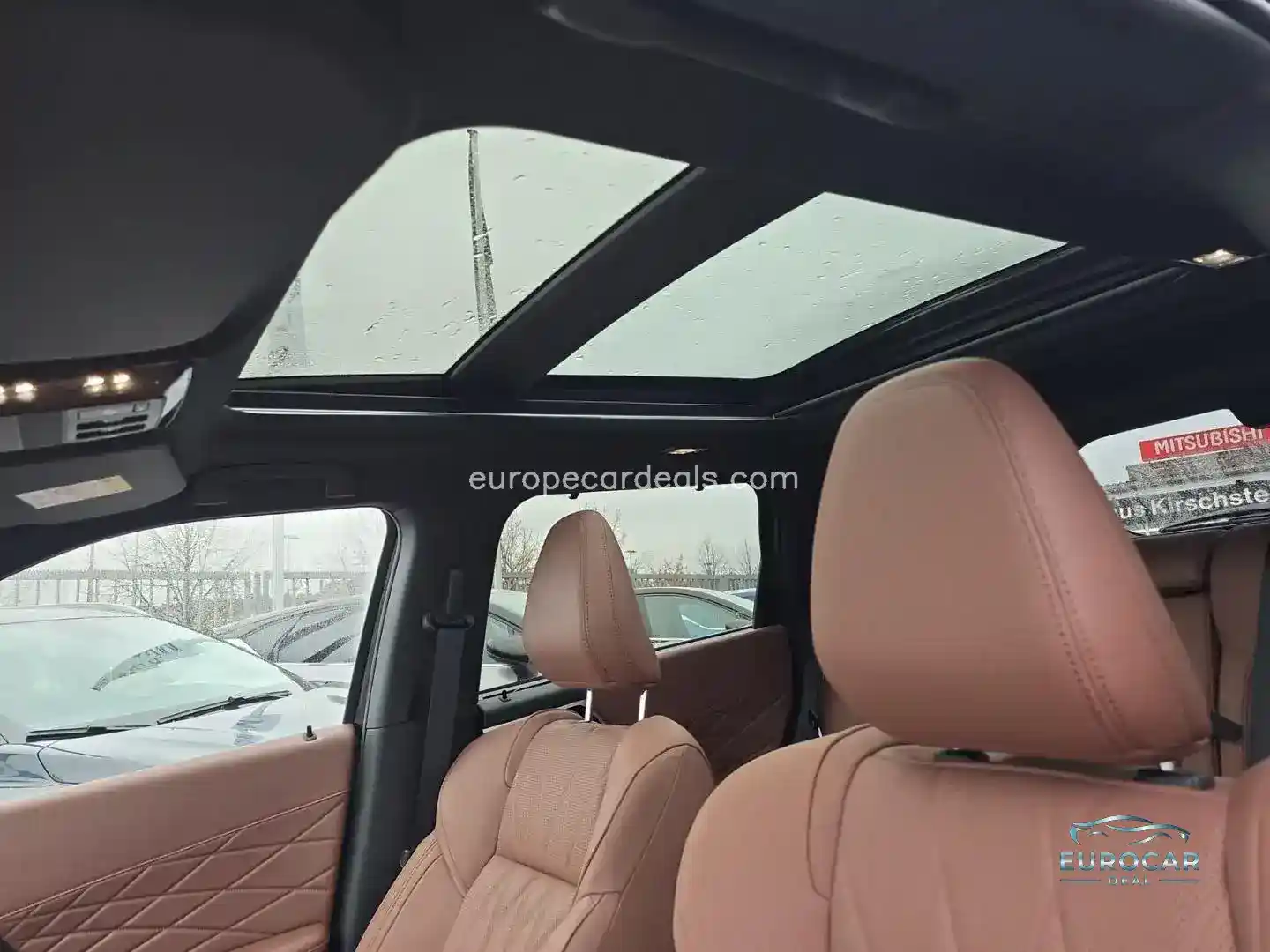 Mitsubishi Plug-in Hybrid Outlander