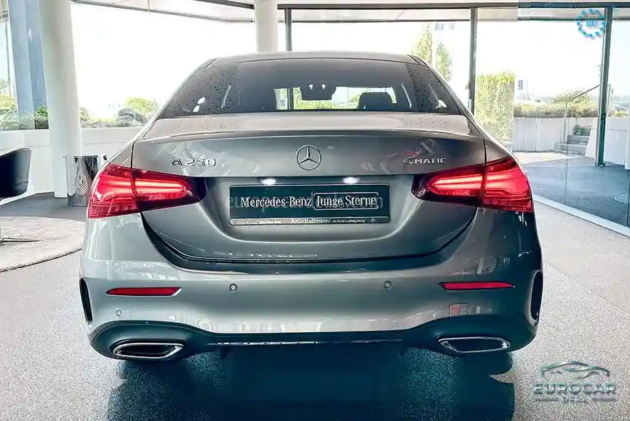 Mercedes-Benz A 250