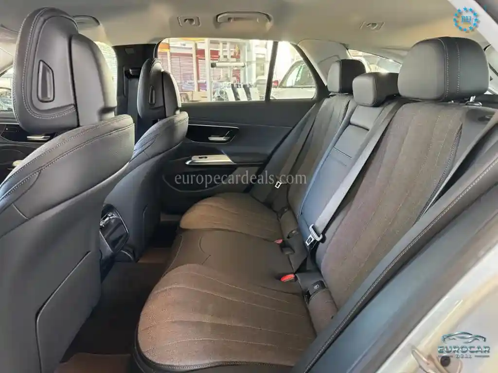 Mercedes-Benz E 220