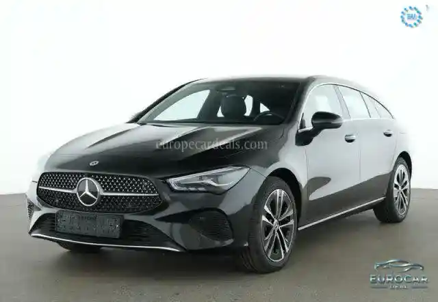 Mercedes-Benz CLA 220 Shooting Brake