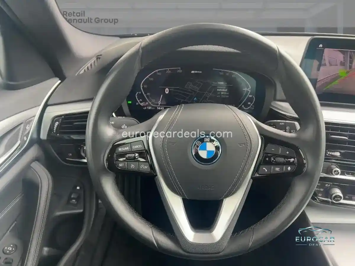 BMW 530