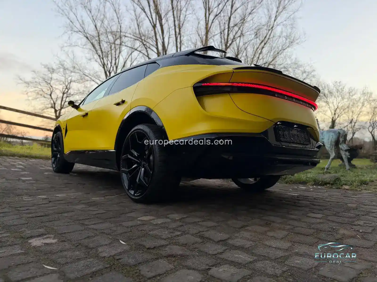 Lotus Eletre