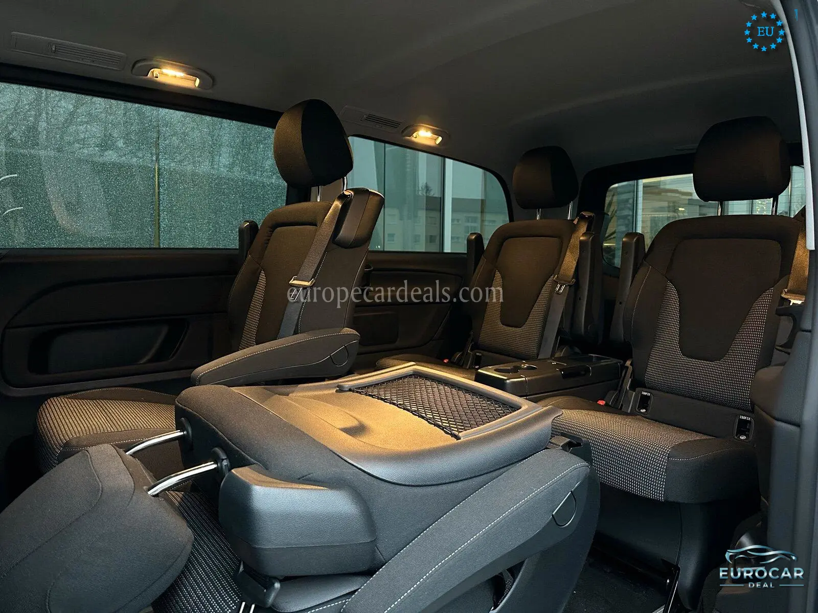 Mercedes-Benz V 220