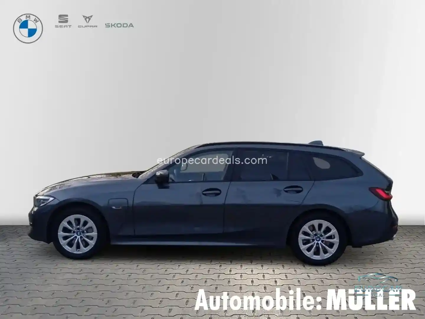 BMW 330