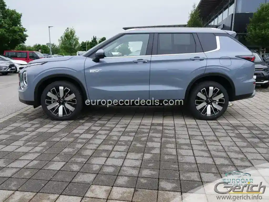 Mitsubishi Plug-in Hybrid Outlander