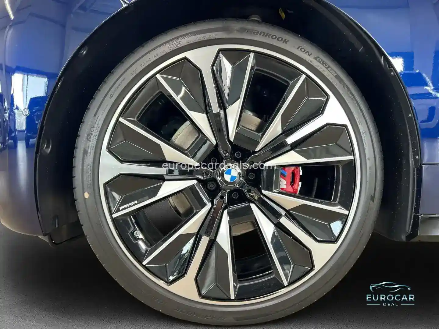 BMW iX