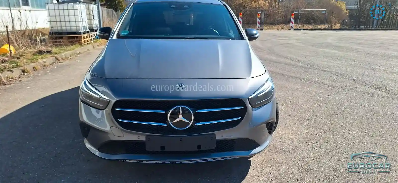 Mercedes-Benz B 220