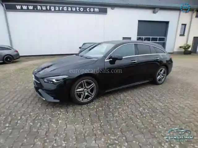 Mercedes-Benz CLA 180 Shooting Brake
