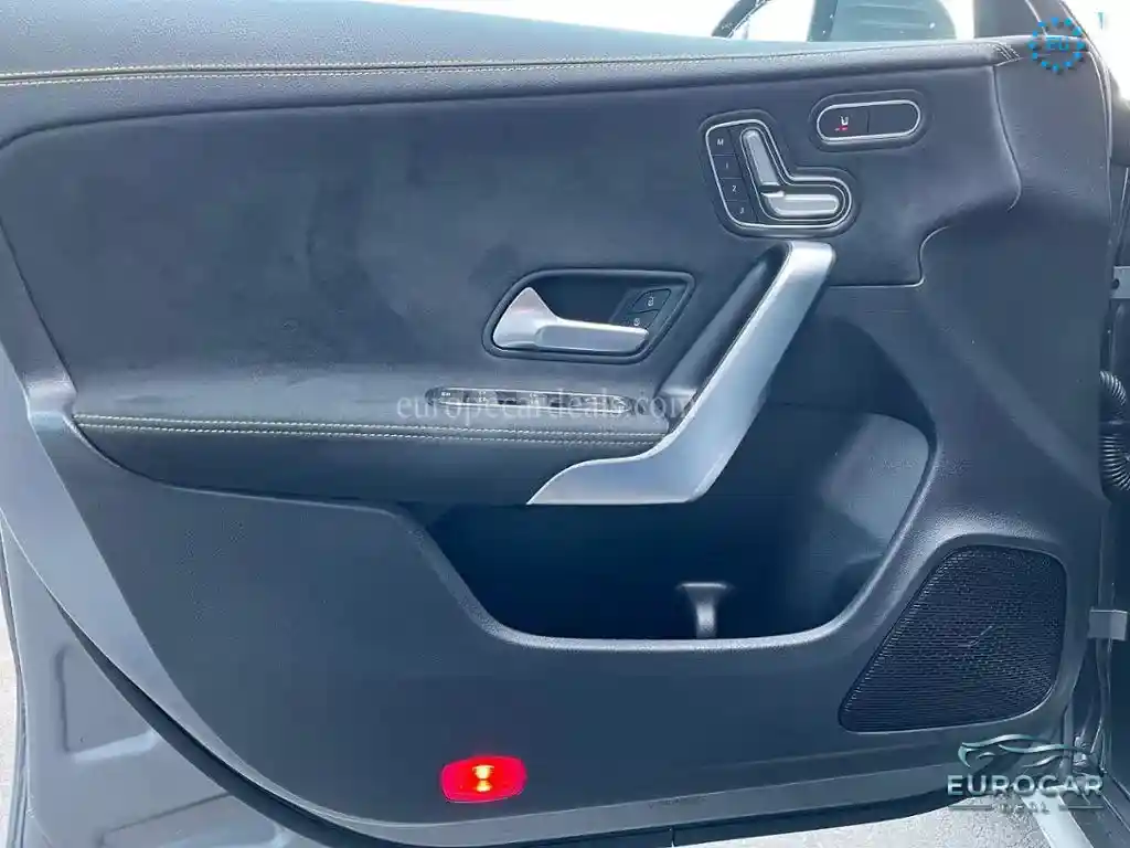 Mercedes-Benz CLA 45 AMG Shooting Brake
