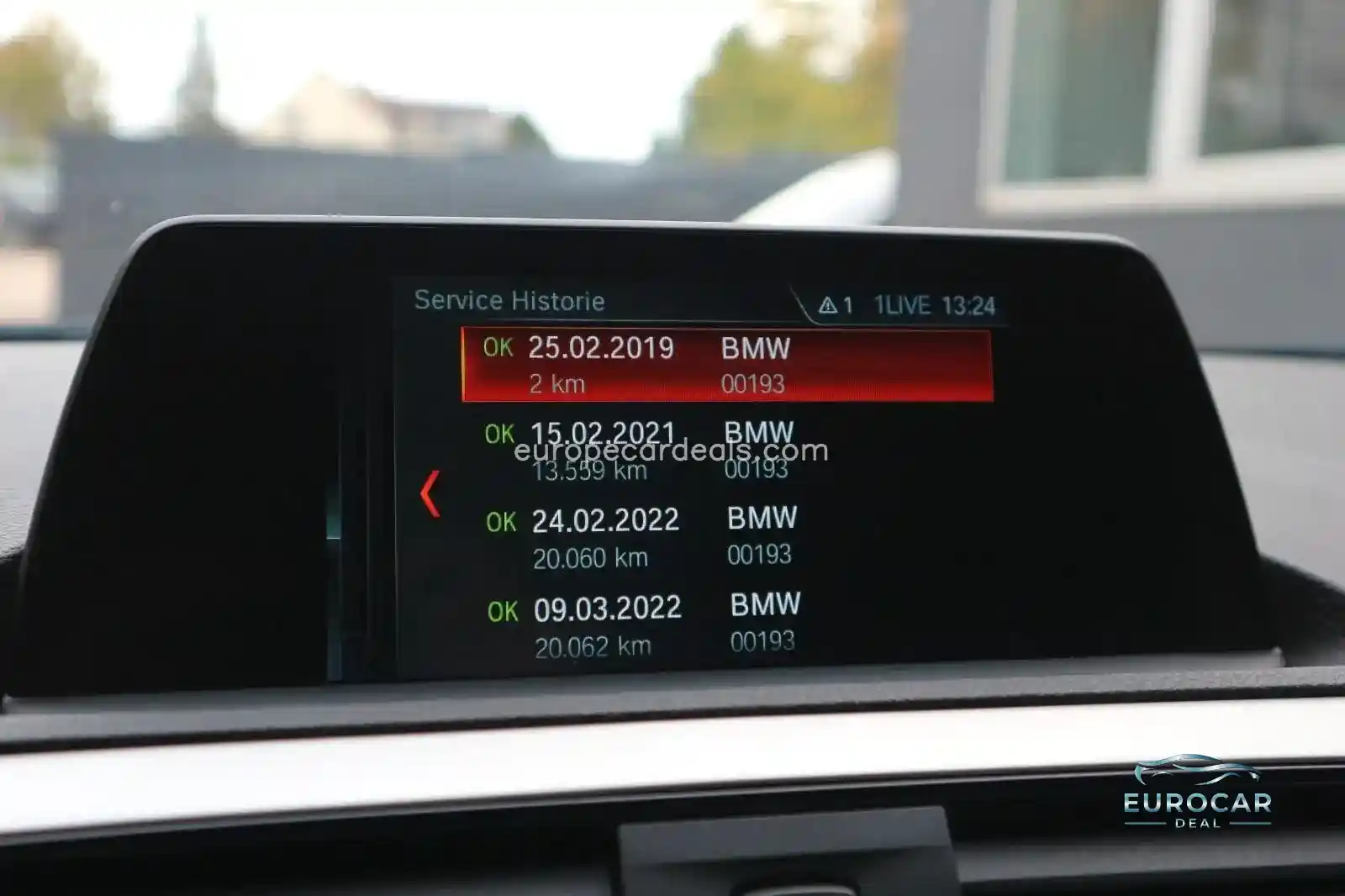 BMW 218