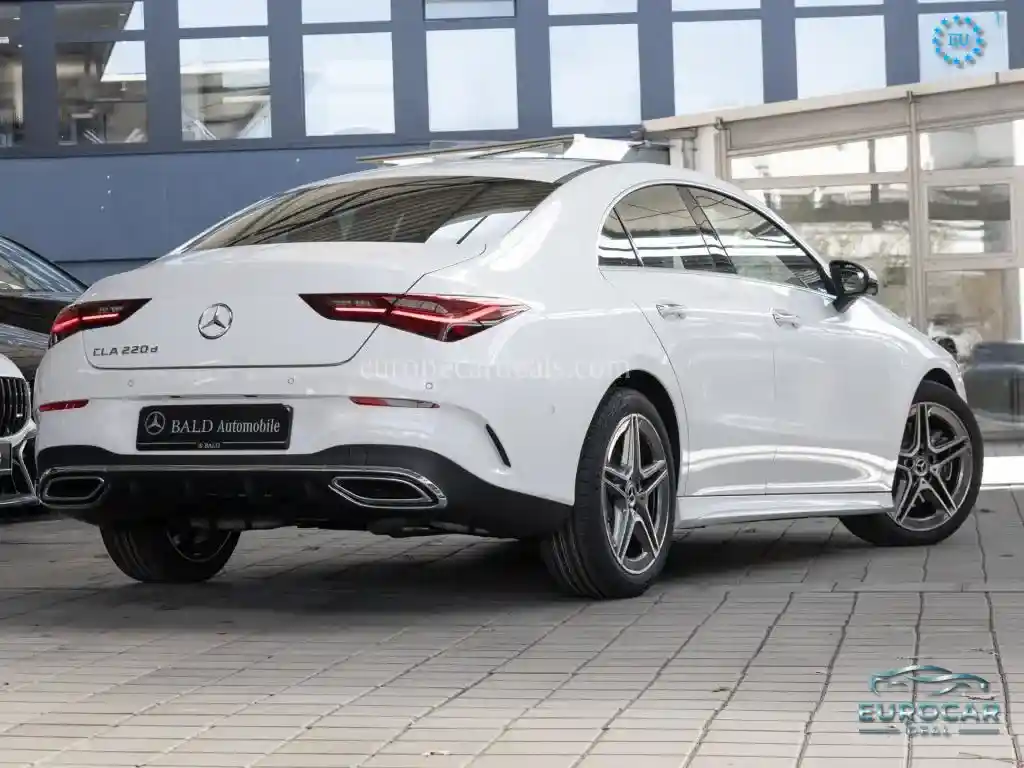 Mercedes-Benz CLA 220