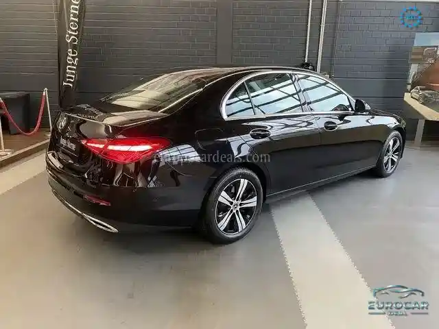 Mercedes-Benz C 180