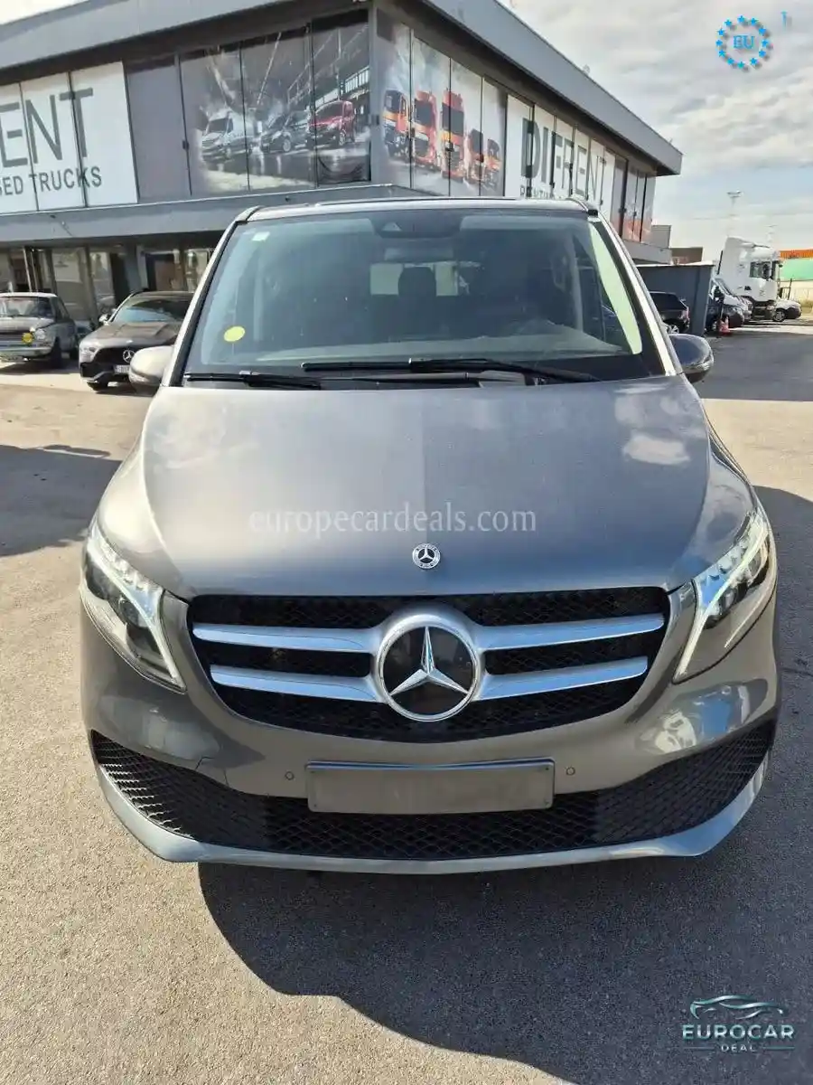Mercedes-Benz V 250