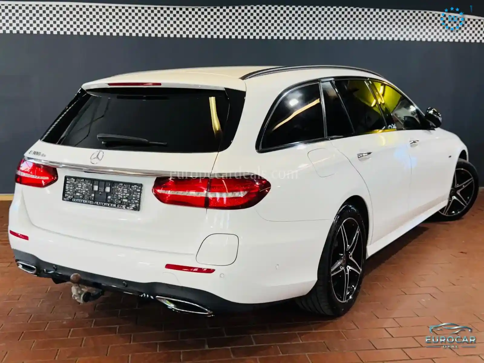 Mercedes-Benz E 300