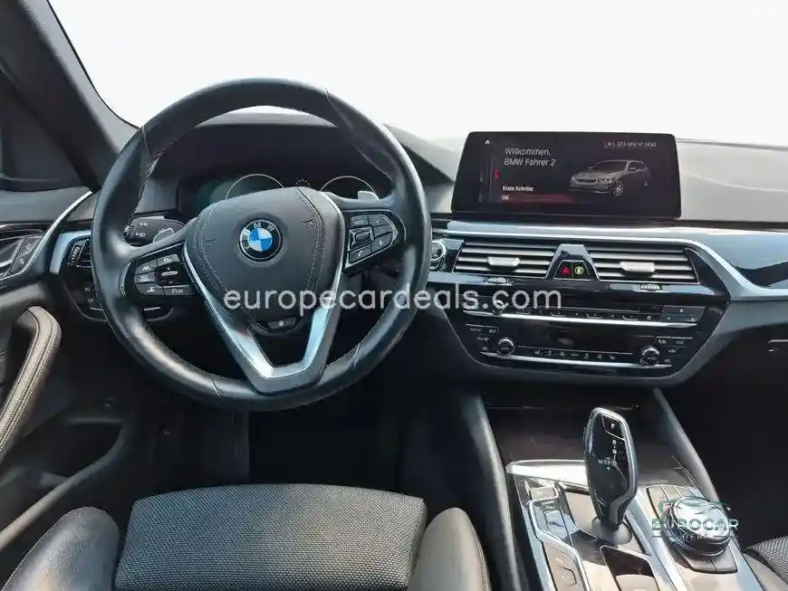 BMW 520