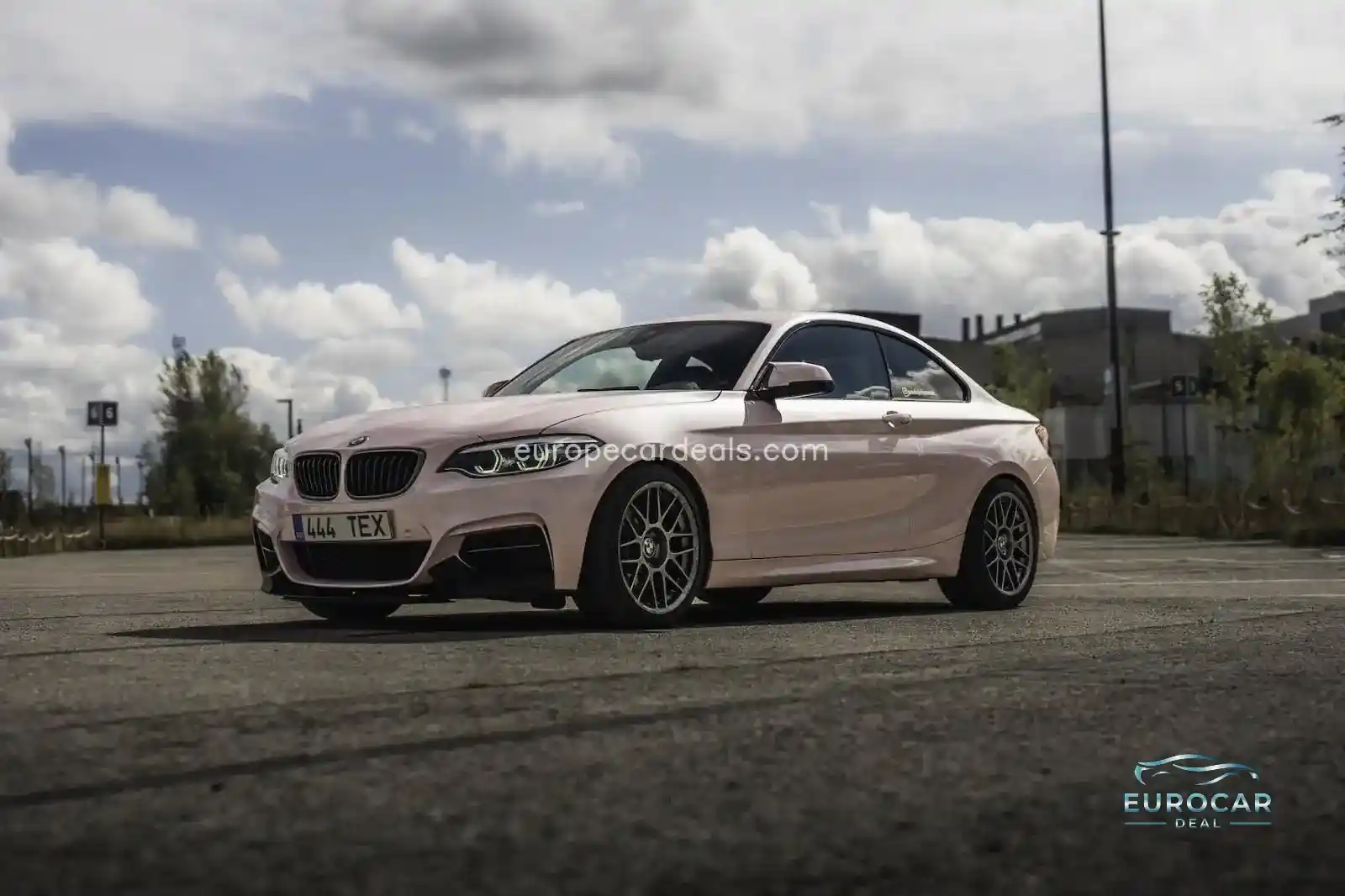 BMW M240i