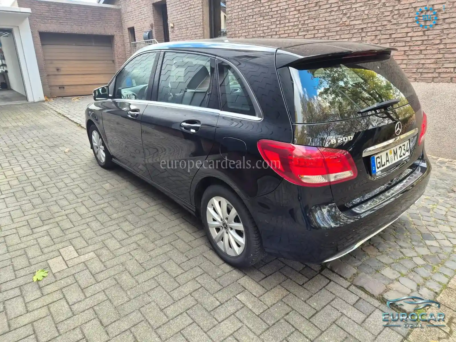 Mercedes-Benz B 200