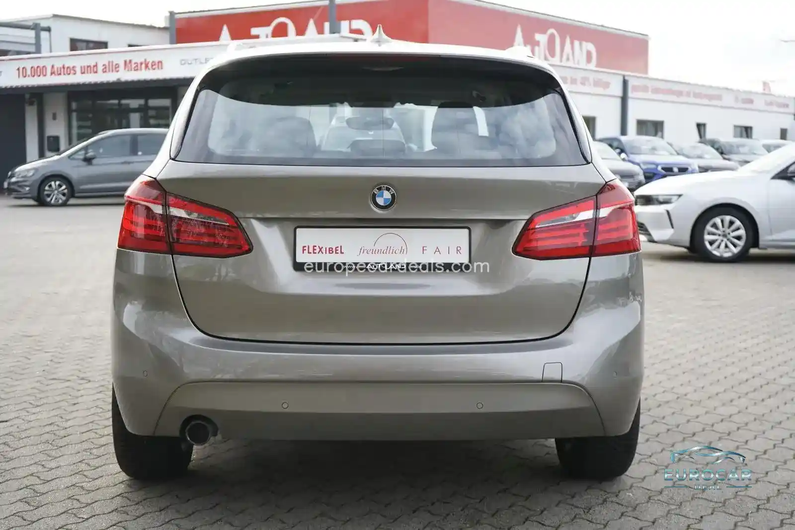 BMW 218