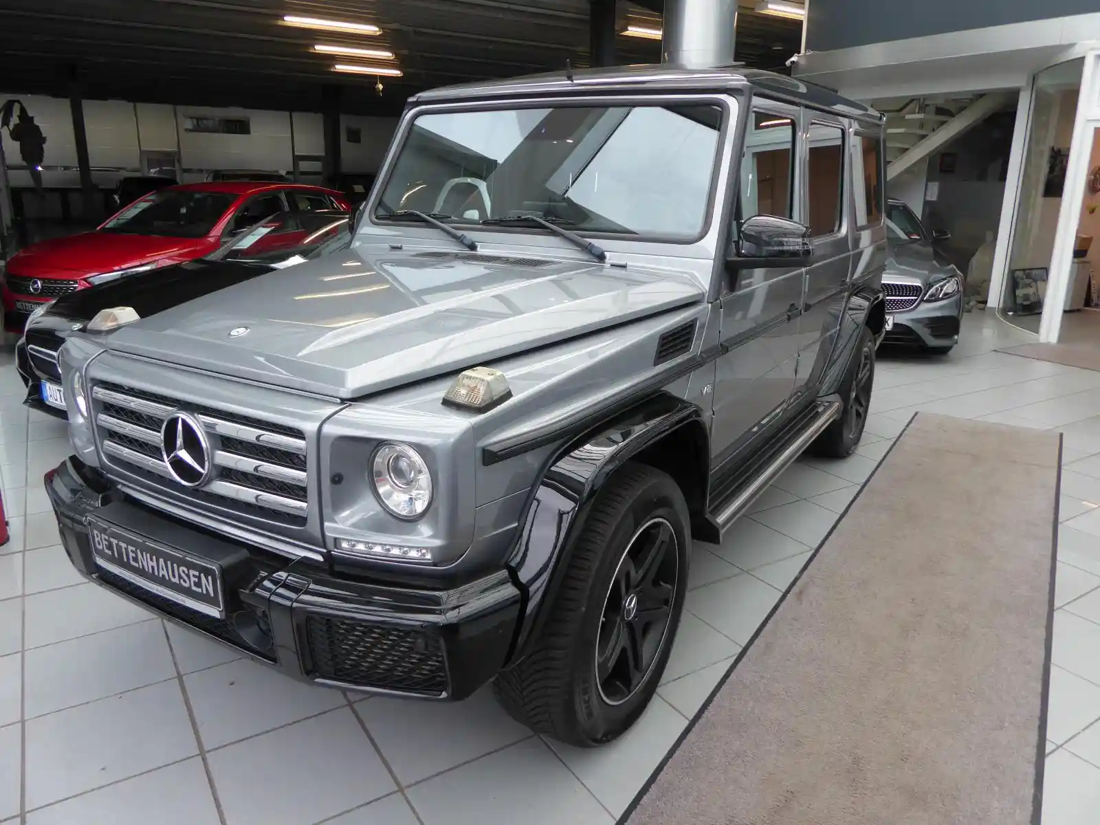 Mercedes-Benz G 500