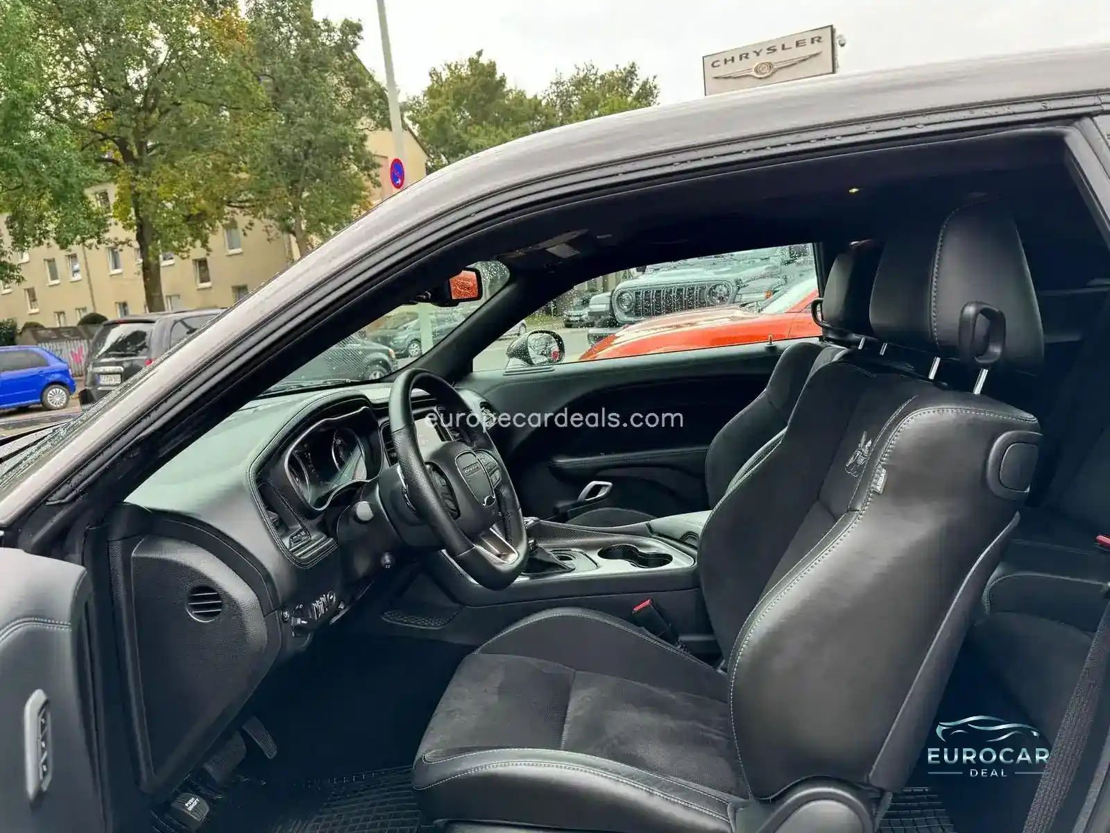 Dodge Challenger