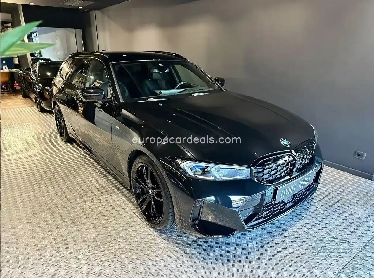 BMW 330