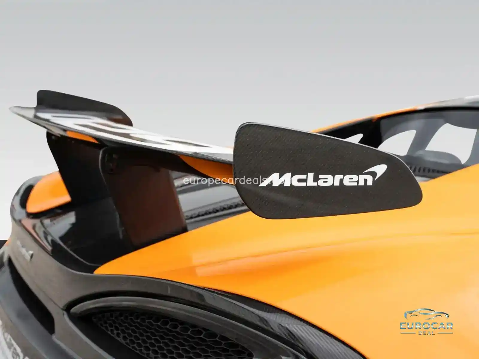 McLaren 620R